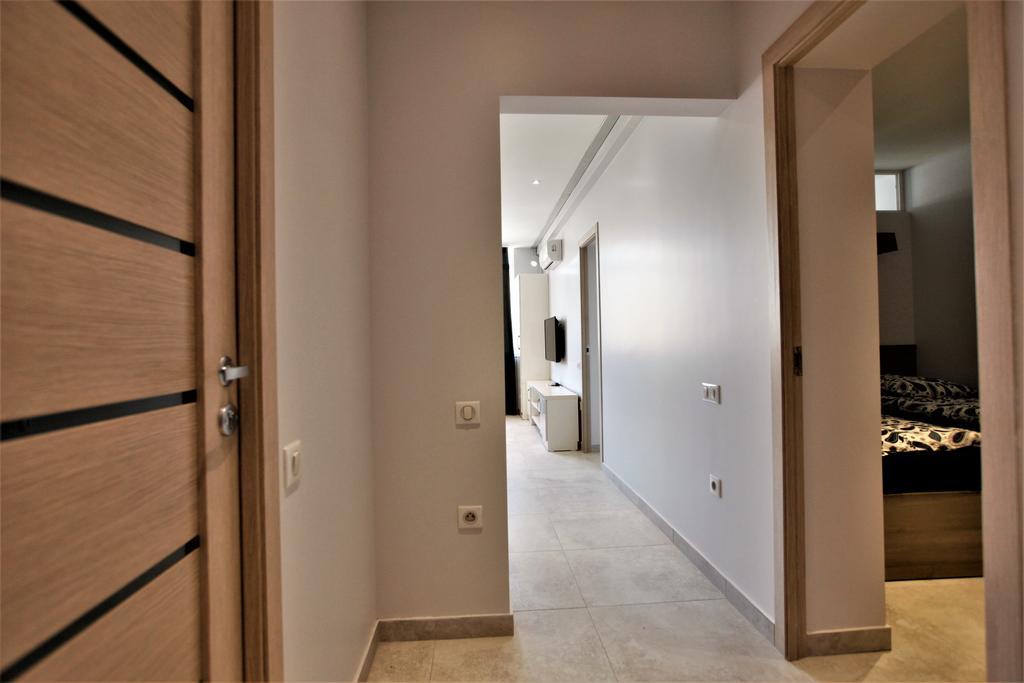 Apartment In City Center Yerevan Bagian luar foto