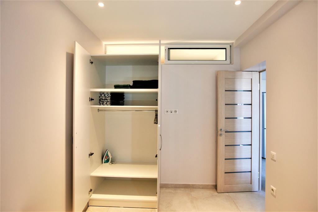 Apartment In City Center Yerevan Bagian luar foto