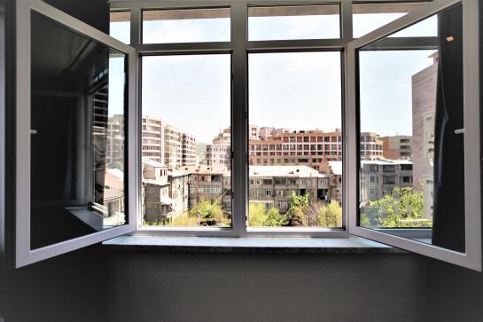 Apartment In City Center Yerevan Bagian luar foto